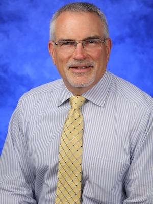 罗纳德·威尔逊（Ronald Wilson），VMD，MS，DACLAM