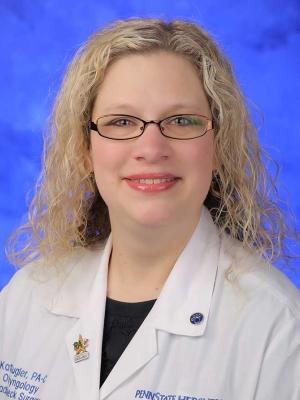 Kathryn E. Kugler, PA-C，医学博士